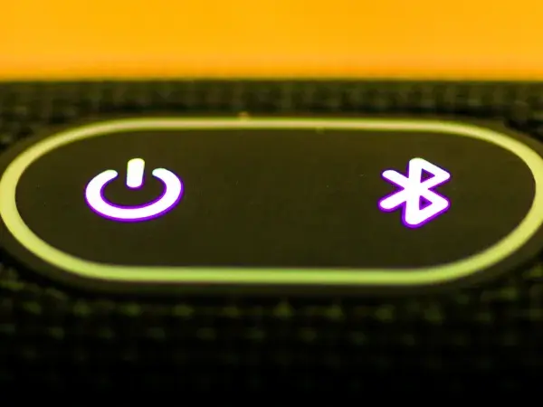 Co to jest Bluetooth? Działanie, wersje i zastosowania wyjaśnione