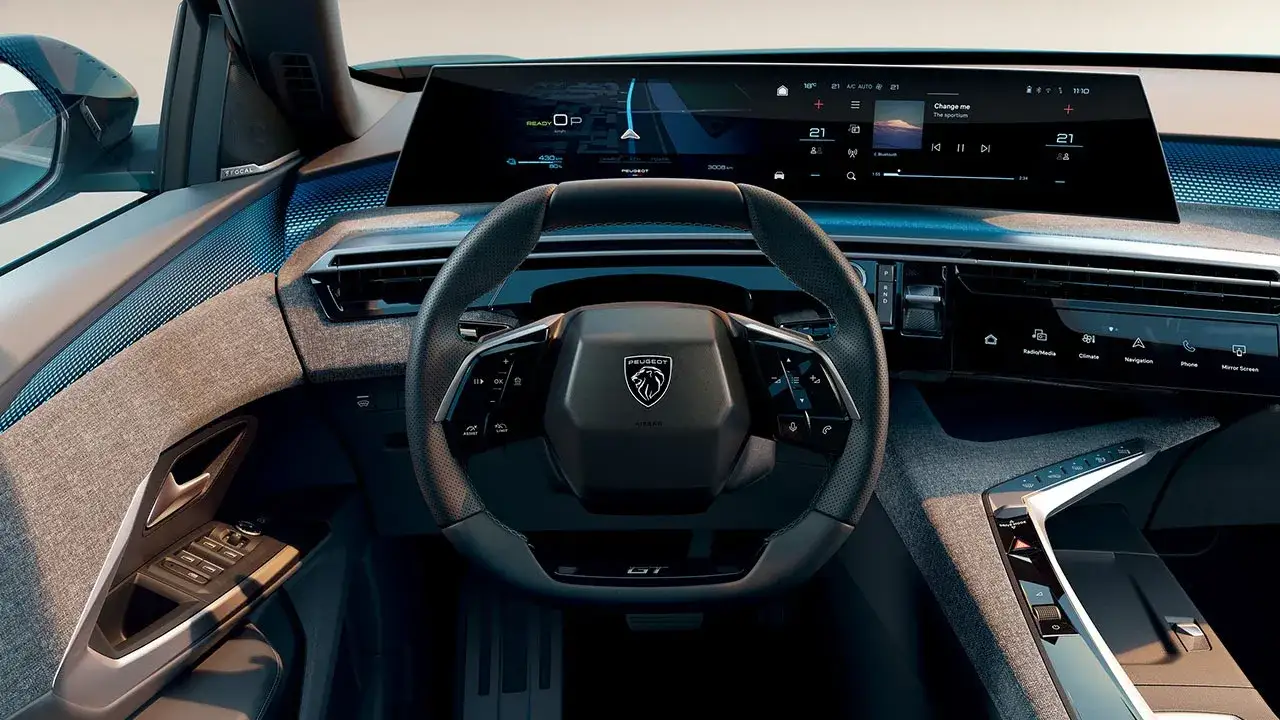 wnętrze peugeot 3008 ekran dotykowy i-cockpit
